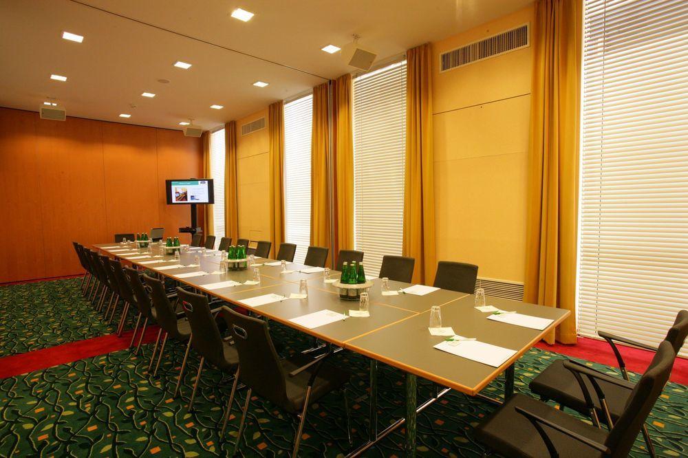 Hotel Ibercity Schoenbrunn