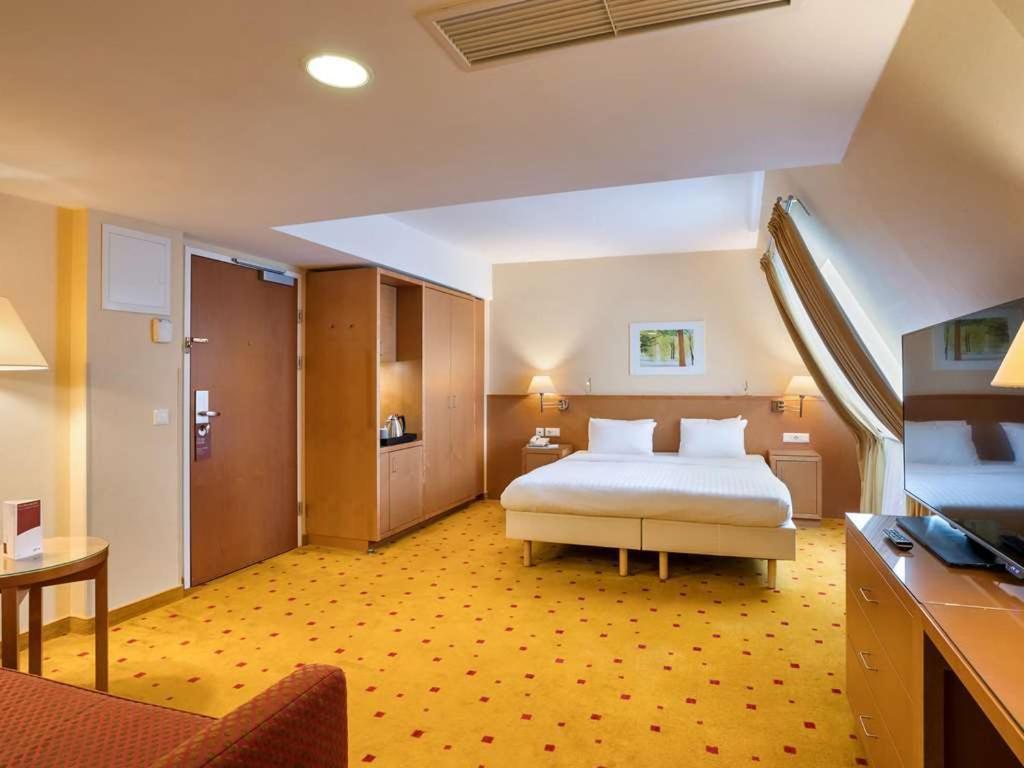 Ibercity Schoenbrunn Hotel 4*