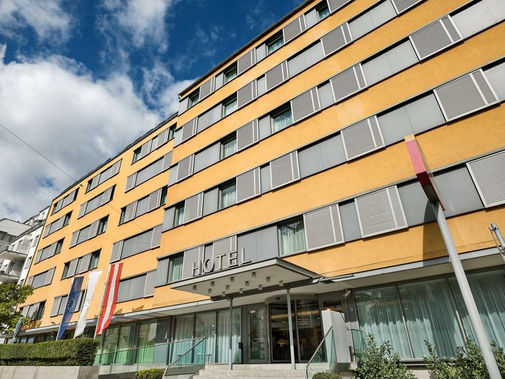 Hotel Ibercity Schoenbrunn