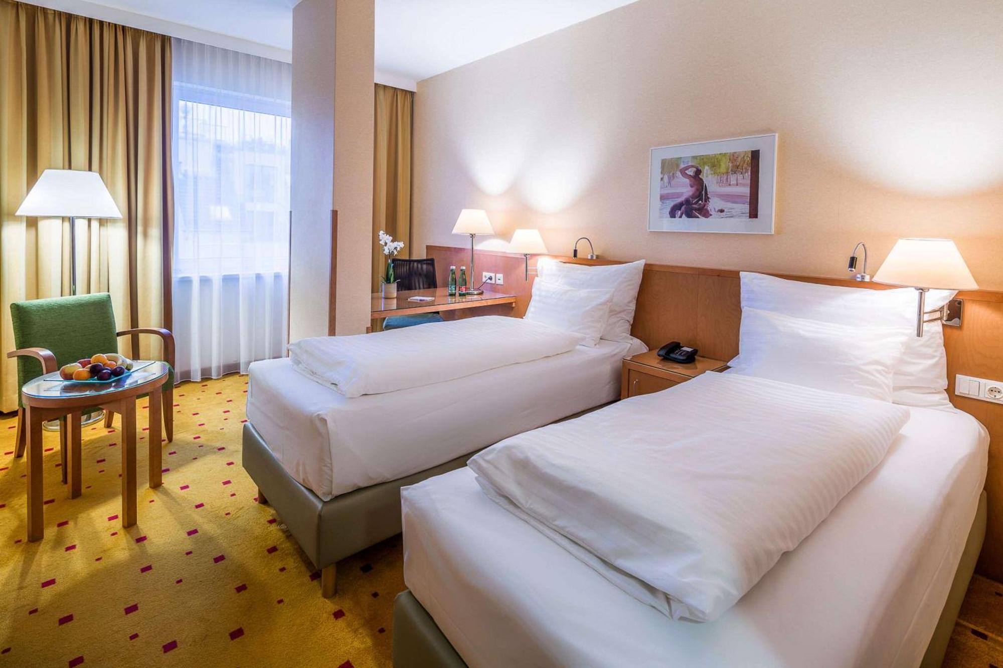 Hotel Courtyard By Marriott Schoenbrunn Viena